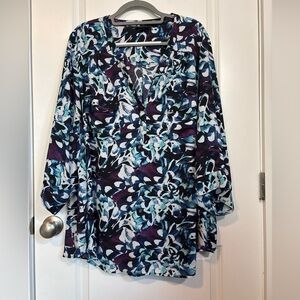 Torrid 5 5X Floral V Neck Harper Popover Blouse Purple Blue 3/4 Sleeves